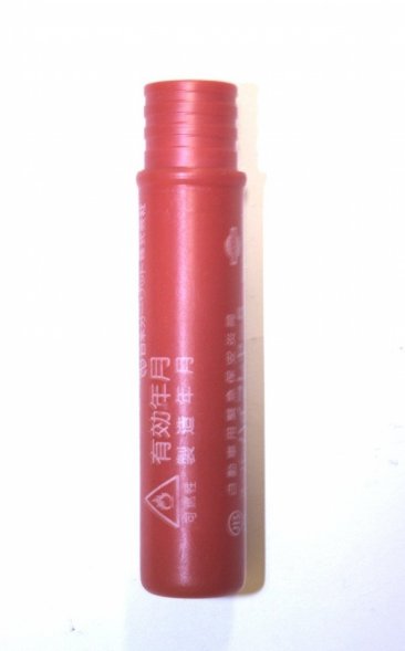 Японский фальшфейер красного огня (фаер)