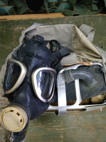 Изолирующий противогаз ИП-4М с рп-4