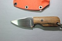 Нож Hanomao сталь Vanadis 10 бусина серебро