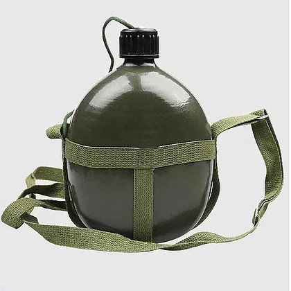 Фляжка с пластиковой крышкой