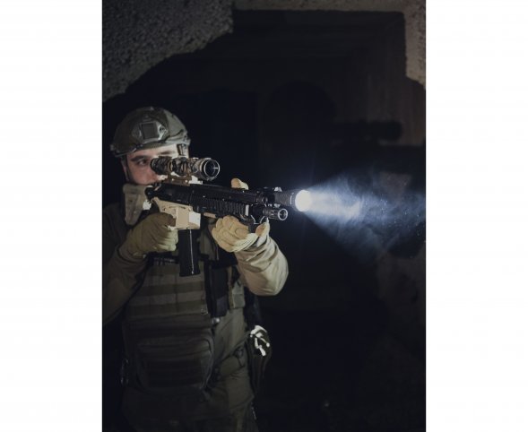 Фонарь Armytek Predator Pro Magnet USB