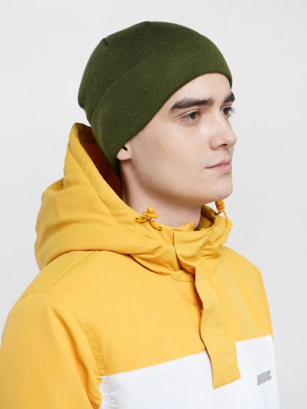 Шапка вязанная