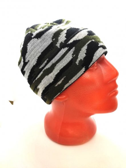 Шапка вязанная