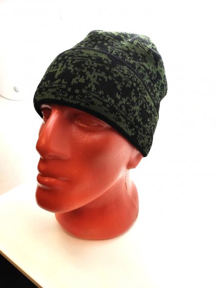 Шапка вязанная