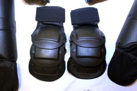 Перчатки от комплекта противоударных щитков Омон Черепаха
